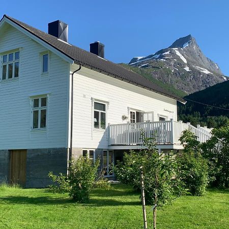 Bakken, Feriebolig Villa Volda Exteriör bild